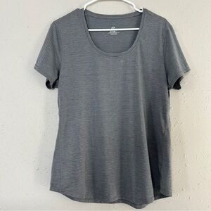 🦋 Road Runner Grey Striped Lightweight Short Sleeve Tee Activewear Workout